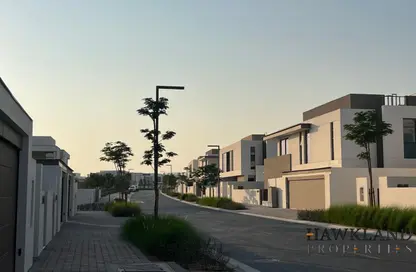 Villa - 4 Bedrooms - 5 Bathrooms for rent in Tilal Al Furjan - Al Furjan - Dubai