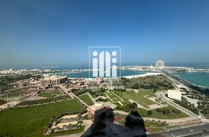 شقة - غرفة نوم - 2 حمامات للايجار في شارع الكورنيش - أبوظبي