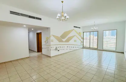 Apartment - 3 Bedrooms - 2 Bathrooms for rent in Umm E Hurair Building - Al Karama - Dubai