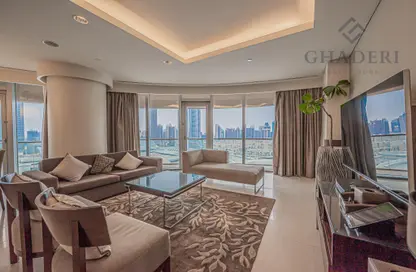 شقة - 2 غرف نوم - 2 حمامات للايجار في فندق العنوان دبي مول - دبي وسط المدينة - دبي