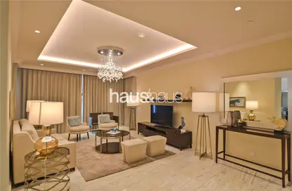 Living Room image for: Apartment - 4 Bedrooms - 5 Bathrooms for rent in The Address Residence Fountain Views 2 - The Address Residence Fountain Views - Downtown Dubai - Dubai, Image 1
