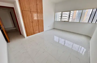 Apartment - 2 Bedrooms - 2 Bathrooms for rent in Al Taawun Street - Al Taawun - Sharjah