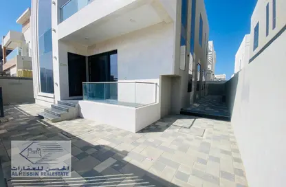 Villa - 5 Bedrooms - 7 Bathrooms for sale in Al Yasmeen 1 - Al Yasmeen - Ajman