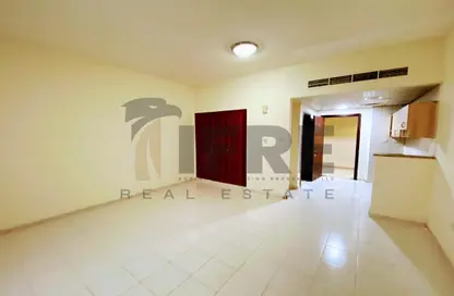 Apartment - 1 Bathroom for sale in IC1-EMR-17 - Emirates Cluster - International City - Dubai
