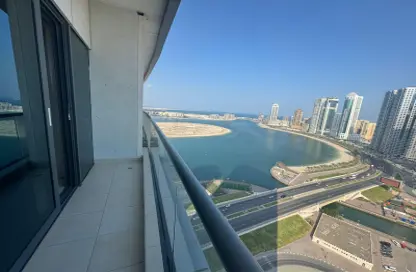 Apartment - 2 Bedrooms - 4 Bathrooms for rent in Beach Tower 2 - Al Khan Lagoon - Al Khan - Sharjah