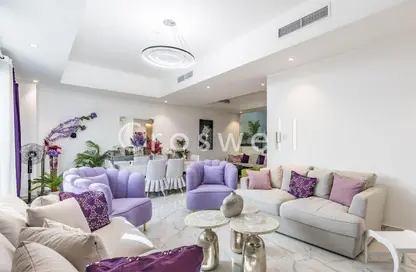 فيلا - 4 غرف نوم - 3 حمامات للبيع في القرية الغربية - الفرجان - دبي