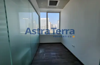 Office Space - Studio for rent in Capital Golden Tower - Business Bay - Dubai