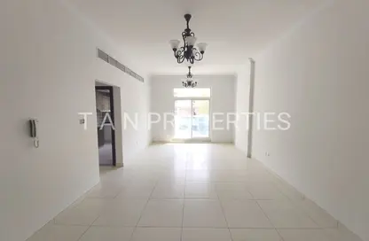 شقة - 2 غرف نوم - 3 حمامات للايجار في فينوس ريزيدنس - قرية الجميرا سركل - دبي