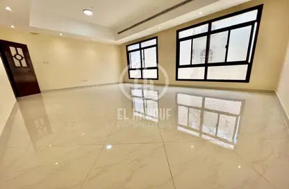 شقة - 3 غرف نوم - 3 حمامات للايجار في المشرف - أبوظبي