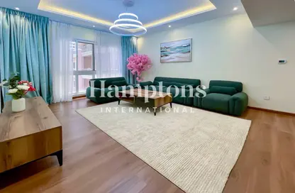 شقة - غرفة نوم - 1 حمام للايجار في جاردينيا 2 - حدائق الإمارات 1 - قرية جميرا الدائرية - دبي