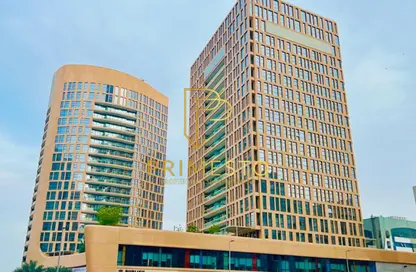 Apartment - 3 Bedrooms - 4 Bathrooms for rent in United Square - Al Khalidiya - Abu Dhabi