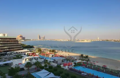Apartment - 2 Bedrooms - 3 Bathrooms for rent in The 8 - The Crescent - Palm Jumeirah - Dubai