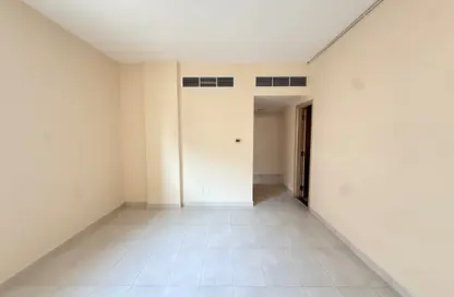 Apartment - 1 Bedroom - 2 Bathrooms for rent in Fire Station Road - Muwaileh - Sharjah Apartment - 1 Bedroom - 2 Bathrooms for rent in Fire Station Road - Muwaileh - Sharjah