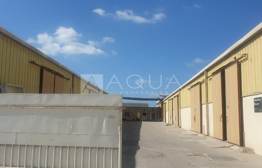 Warehouse Commercial Use Al Quoz Ind 3 ref AQR1902484