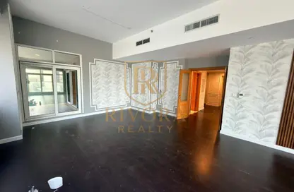 شقة - 3 غرف نوم - 3 حمامات للايجار في بلو تاور - شارع الشيخ زايد - دبي شقة - 3 غرف نوم - 3 حمامات للايجار في بلو تاور - شارع الشيخ زايد - دبي