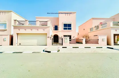 Outdoor House image for: Villa - 4 Bedrooms - 4 Bathrooms for sale in Nad Al Sheba 3 - Nad Al Sheba - Dubai, Image 1