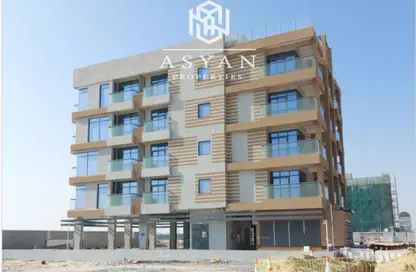 عمارة بالكامل - 8 غرف نوم - 8 حمامات للبيع في عمارة السلام - ليوان - دبي لاند - دبي