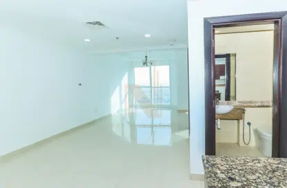 Full Floor - Studio for sale in The Court Tower - Business Bay - Dubai