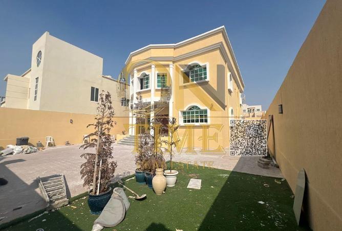 15584210 - Property Image 2