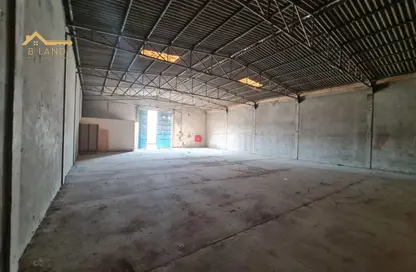 مستودع - استوديو - 1 حمام للايجار في المنطقة الصناعية رقم 2 - المنطقة الصناعية بالشارقة - الشارقة مستودع - استوديو - 1 حمام للايجار في المنطقة الصناعية رقم 2 - المنطقة الصناعية بالشارقة - الشارقة