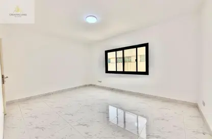 Apartment - 2 Bedrooms - 2 Bathrooms for rent in Moroshid Building - Mankhool - Bur Dubai - Dubai