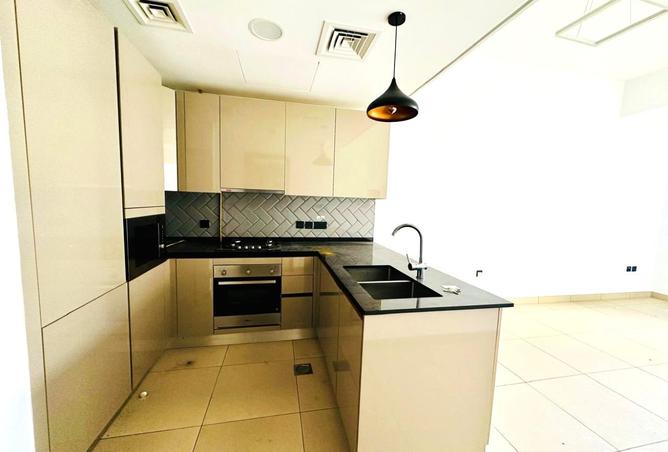 15556900 - Property Image 3