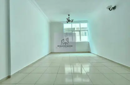 Apartment - 2 Bedrooms - 3 Bathrooms for rent in New Al Taawun Road - Al Taawun - Sharjah
