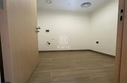 Apartment - 1 Bedroom - 2 Bathrooms for sale in AURA by Grovy - Jumeirah Village Circle - Dubai