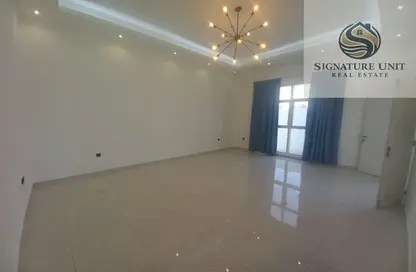 Villa - 5 Bedrooms - 7 Bathrooms for rent in Nad Al Sheba 4 - Nad Al Sheba - Dubai