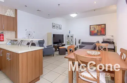 Apartment - 1 Bedroom - 2 Bathrooms for rent in Sulafa Tower - Dubai Marina - Dubai
