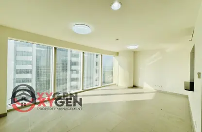 Apartment - 2 Bedrooms - 3 Bathrooms for rent in Shining Towers - Al Khalidiya - Abu Dhabi