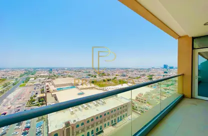 شقة - 3 غرف نوم - 4 حمامات للايجار في يونايتد سكوير - الخالدية - أبوظبي