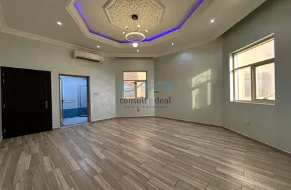 شقة - 1 حمام للايجار في مركز محمد بن زايد - مدينة محمد بن زايد - أبوظبي