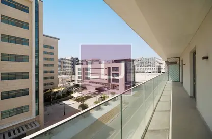 Balcony image for: Apartment - 2 Bedrooms for rent in Global Gate - Saadiyat Island - Abu Dhabi, Image 1