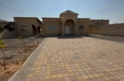 فيلا - 4 غرف نوم - 7 حمامات للايجار في الظيت الجنوبي - الظيت - رأس الخيمة فيلا - 4 غرف نوم - 7 حمامات للايجار في الظيت الجنوبي - الظيت - رأس الخيمة