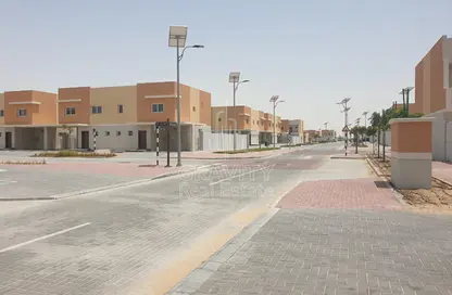 Villa - 3 Bedrooms - 3 Bathrooms for sale in Manazel Al Reef 2 - Al Samha - Abu Dhabi