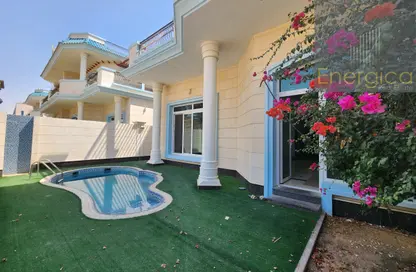 Villa - 5 Bedrooms - 6 Bathrooms for rent in Umm Suqeim 2 Villas - Umm Suqeim 2 - Umm Suqeim - Dubai