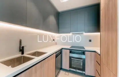 Apartment - 2 Bedrooms - 2 Bathrooms for sale in Marina Living - Dubai Marina - Dubai