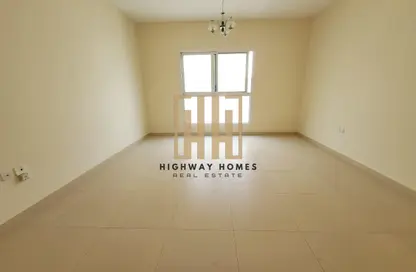Apartment - 2 Bedrooms - 3 Bathrooms for rent in Muwaileh 29 Building - Muwaileh - Sharjah