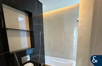 Apartment - 1 Bedroom - 2 Bathrooms for rent in Me Do Re Tower - JLT Cluster L - Jumeirah Lake Towers - Dubai