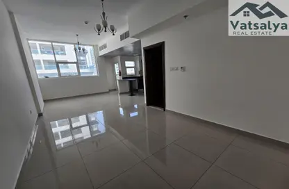 شقة - غرفة نوم - 1 حمام للايجار في برج جاي اس - مدينة دبي الرياضية - دبي