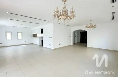 Villa - 3 Bedrooms - 3 Bathrooms for rent in Legacy - Jumeirah Park - Dubai