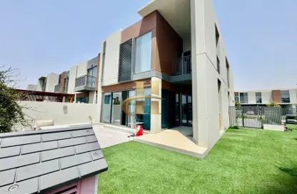 Townhouse - 4 Bedrooms - 5 Bathrooms for rent in Cherrywoods - Dubai Land - Dubai