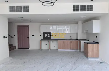 Villa - 3 Bedrooms - 4 Bathrooms for rent in Rukan 3 - Dubai Land - Dubai