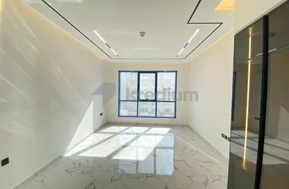 شقة - غرفة نوم - 2 حمامات للايجار في بناية الأمير - ارجان - دبي