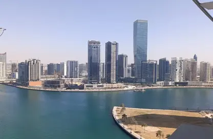 Apartment - Studio - 1 Bathroom for sale in Bay's Edge - Business Bay - Dubai