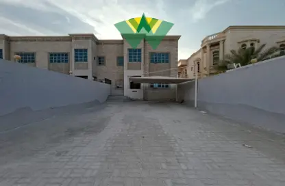 فيلا - 4 غرف نوم - 4 حمامات للايجار في مركز محمد بن زايد - مدينة محمد بن زايد - أبوظبي