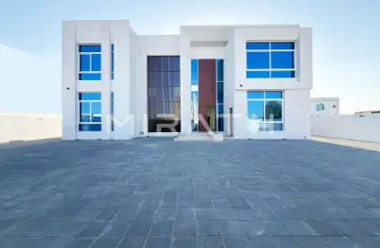 Villa - 5 Bedrooms - 6 Bathrooms for rent in Al Barsha South 1 - Al Barsha South - Al Barsha - Dubai