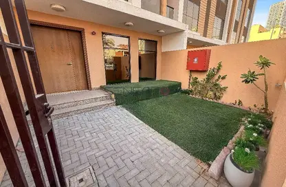 فيلا - 4 غرف نوم - 6 حمامات للبيع في فيلات شقصي - منطقة 15 - قرية جميرا الدائرية - دبي