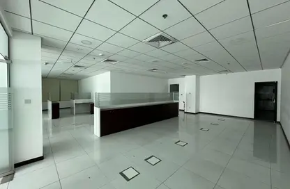Office Space - Studio - 1 Bathroom for rent in Iris Bay - Business Bay - Dubai